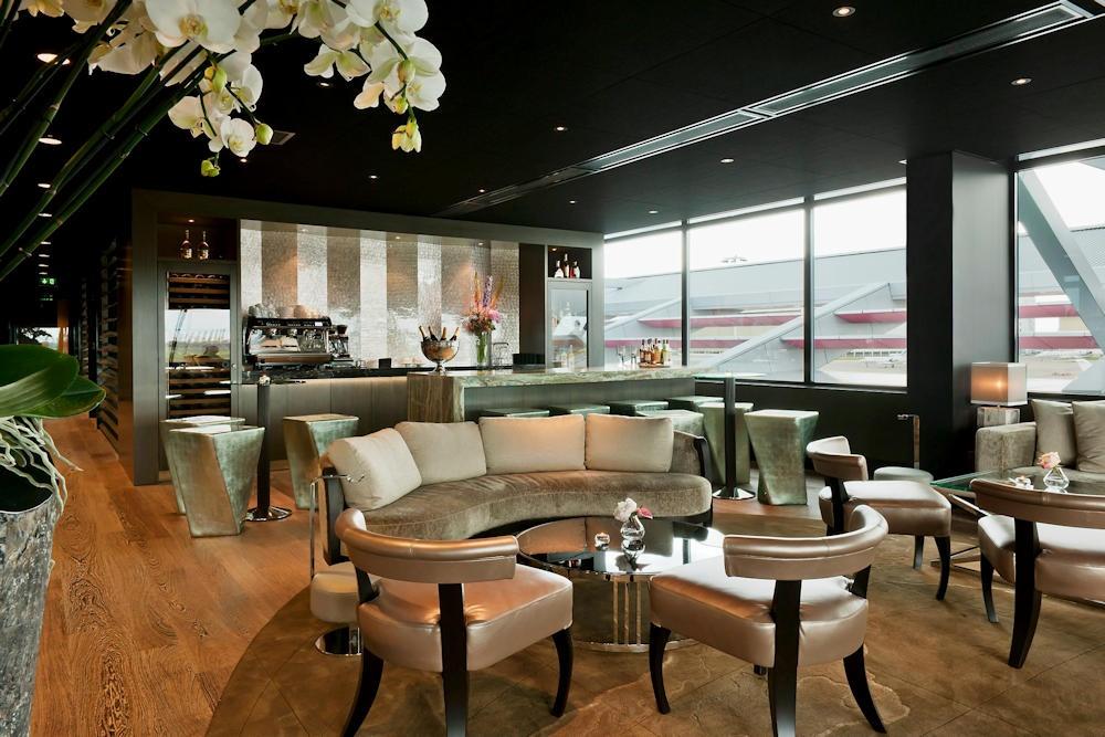 2.summum lounge schiphol